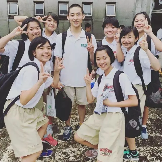 家长如何为孩子选择合适的篮球冬令营?_0